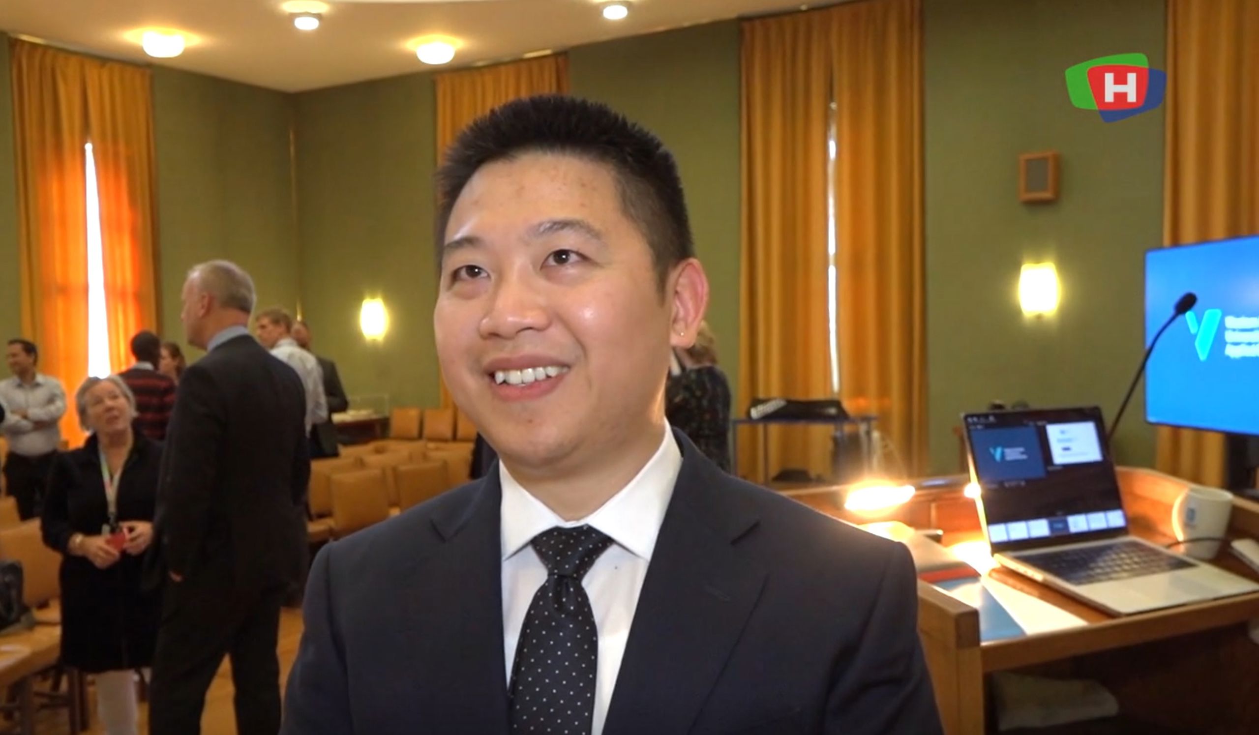 Bilete av Viet Dung Vu, doktor i nautiske operasjoner.