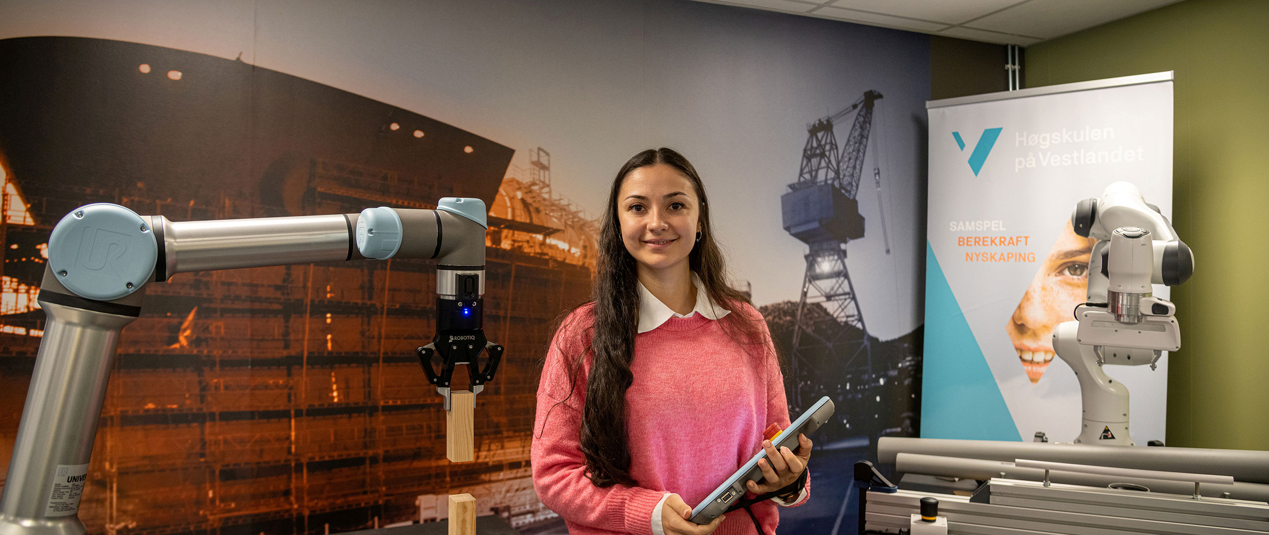 kvinneleg ingeniørstudent (foto)